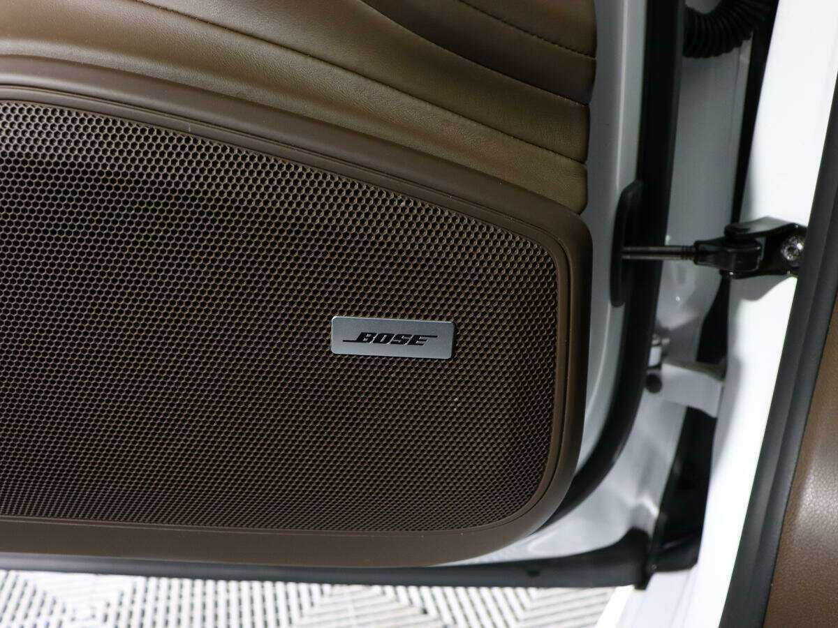 Купить Porsche Panamera с пробегом. Фото: #23