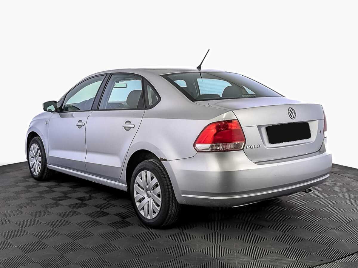 Купить Volkswagen Polo с пробегом. Фото: #6
