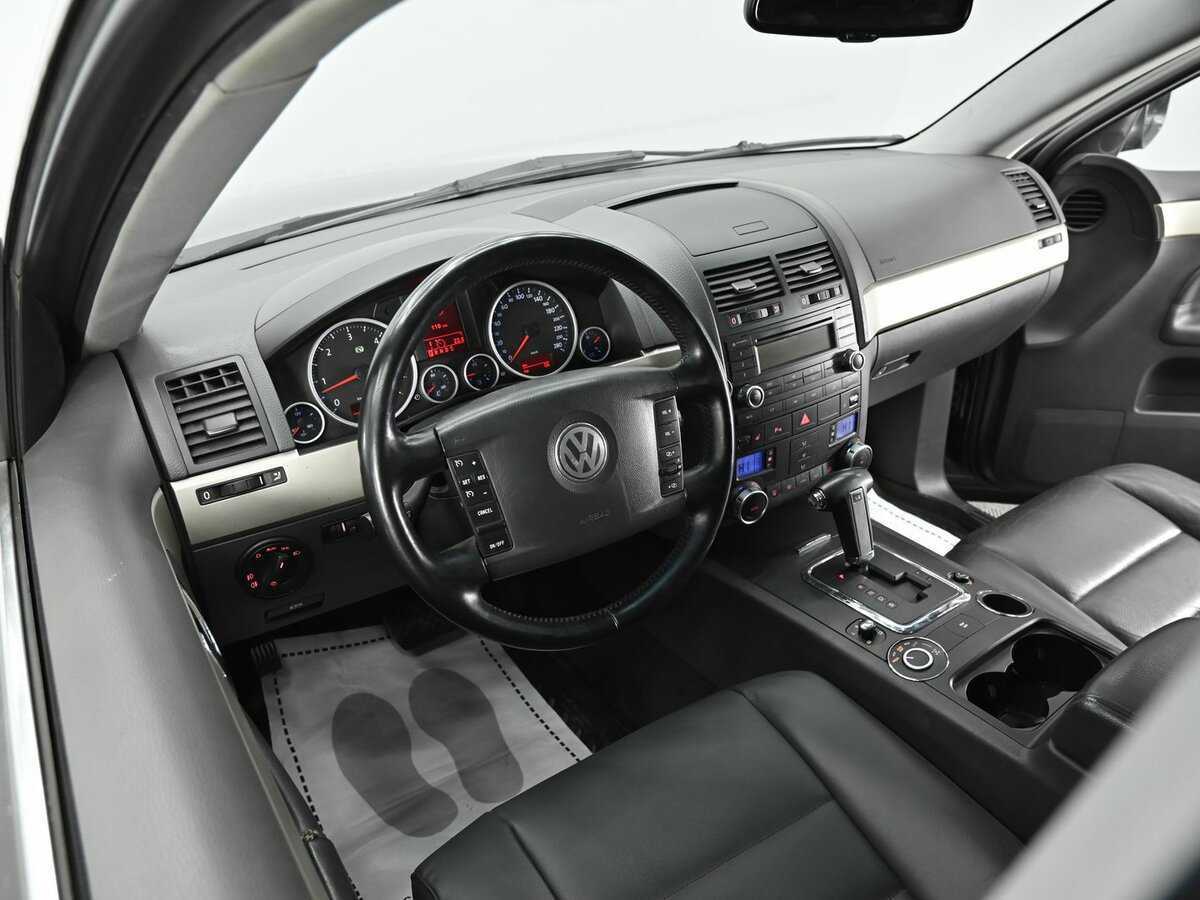 Купить Volkswagen Touareg с пробегом. Фото: #7