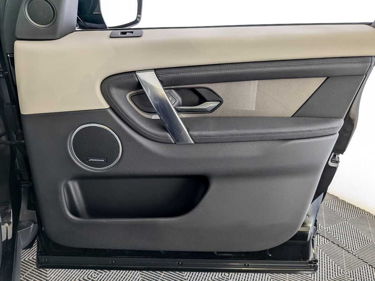 Купить Land Rover Discovery Sport с пробегом. Фото: #25