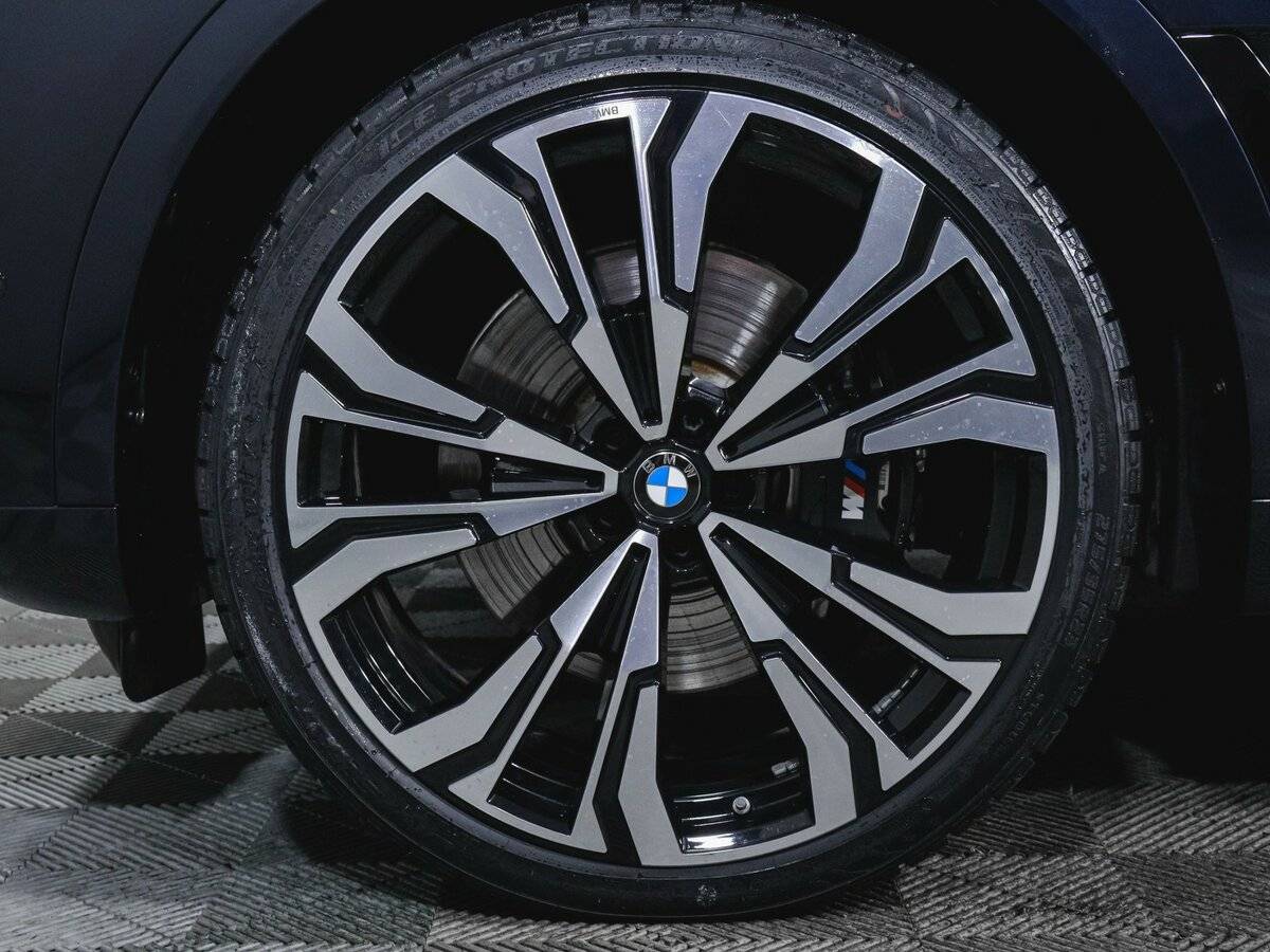 Купить BMW X7 с пробегом. Фото: #13