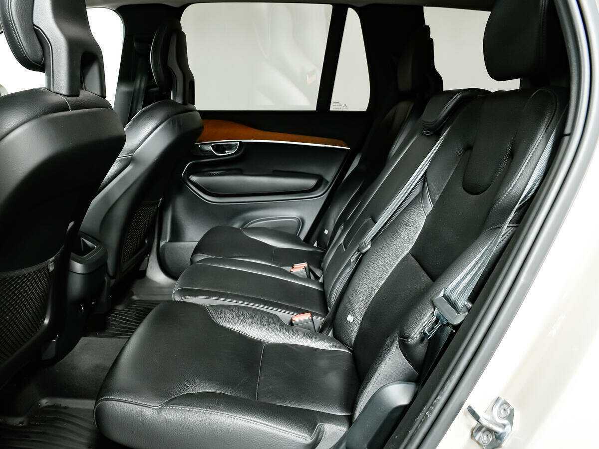 Купить Volvo XC90 с пробегом. Фото: #9