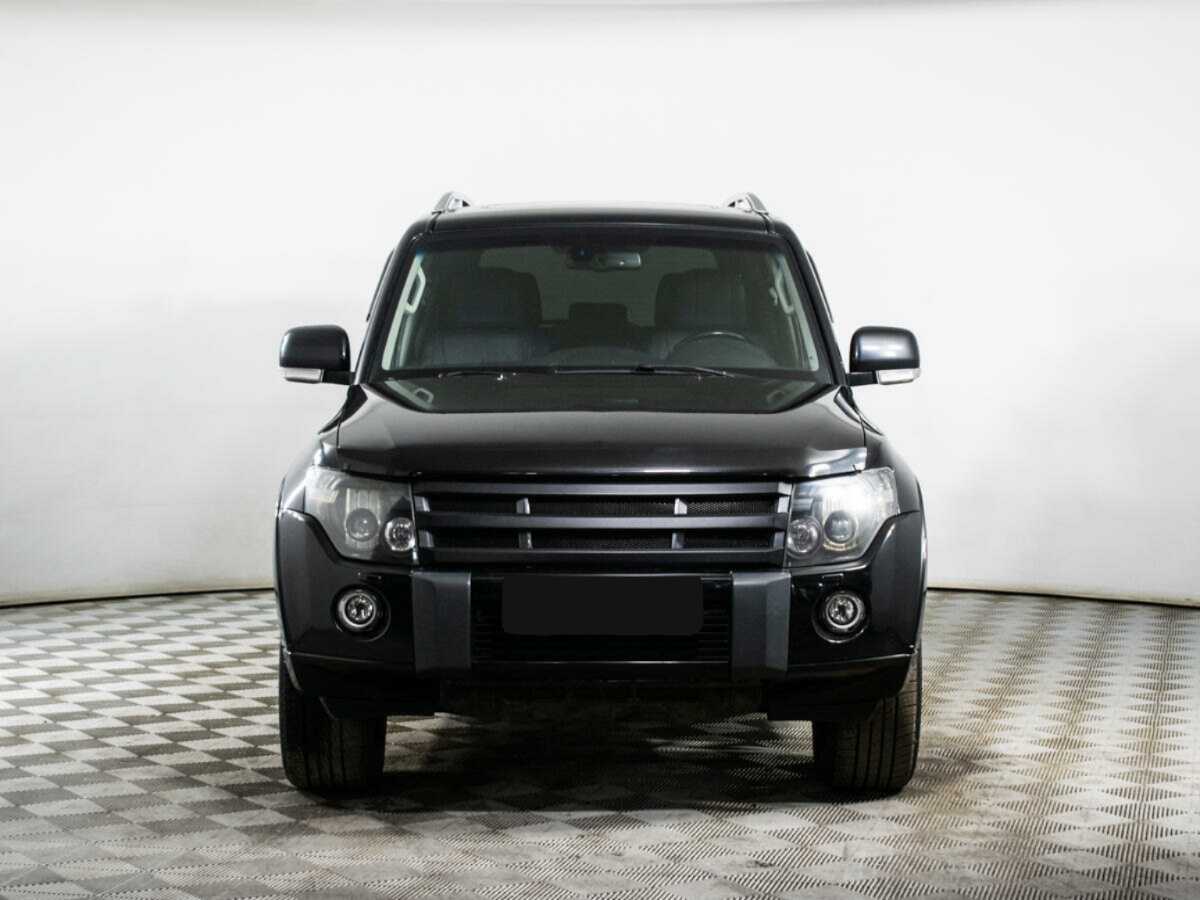 Купить Mitsubishi Pajero с пробегом. Фото: #1