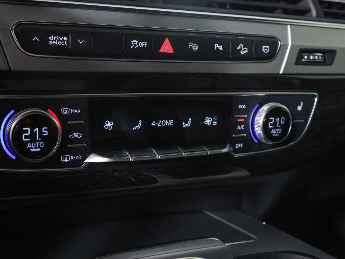 Купить Audi Q7 с пробегом. Фото: #16