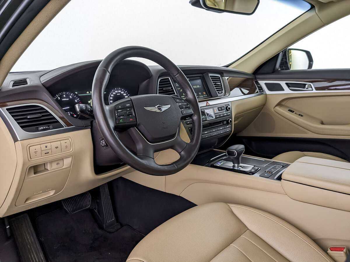Купить Genesis G80 с пробегом. Фото: #15