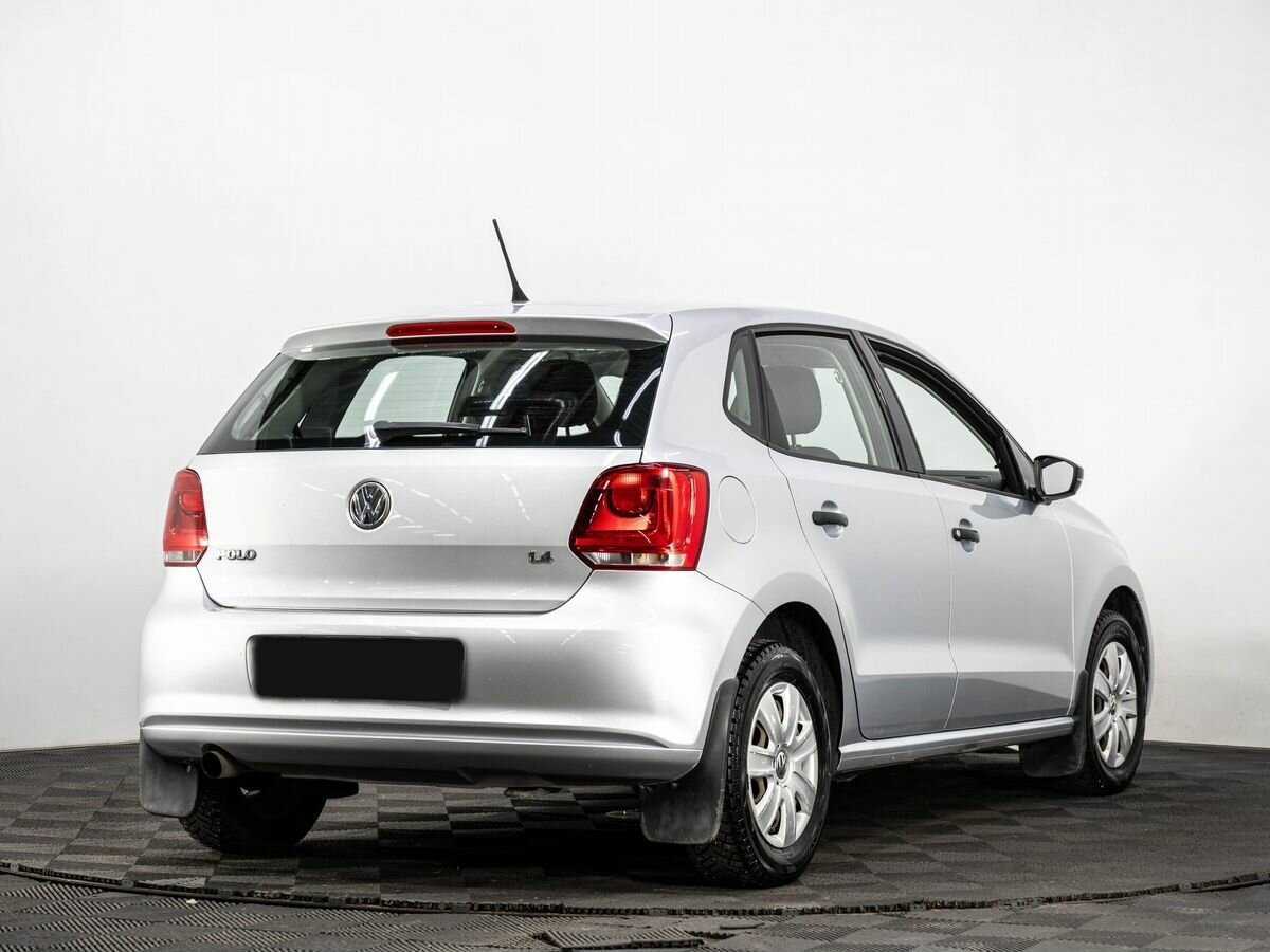 Купить Volkswagen Polo с пробегом. Фото: #3