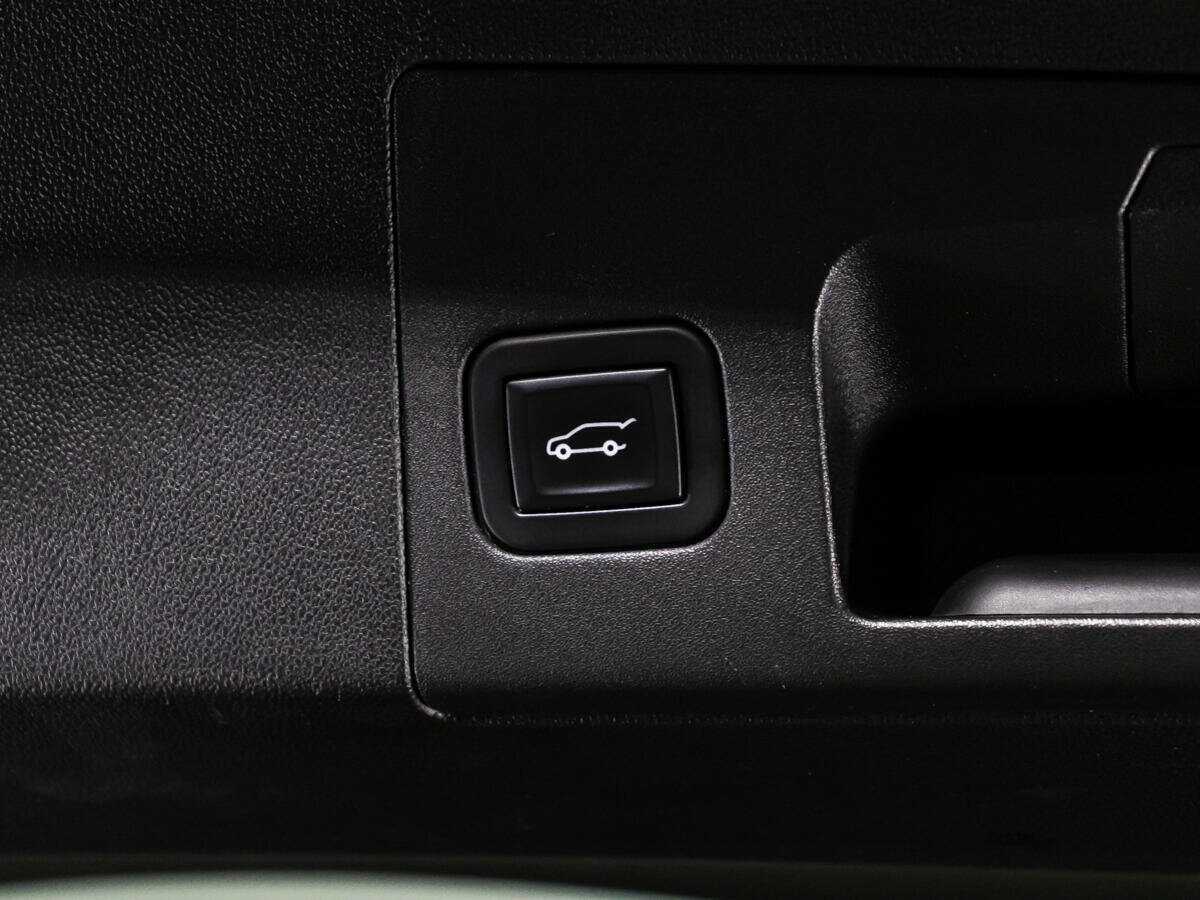 Купить Cadillac XT5 с пробегом. Фото: #14