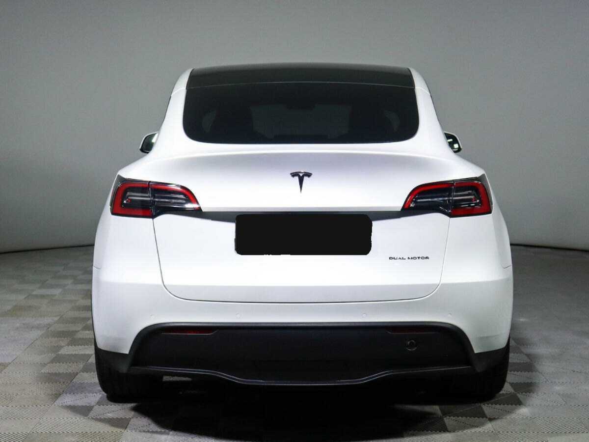Купить Tesla Model Y с пробегом. Фото: #4