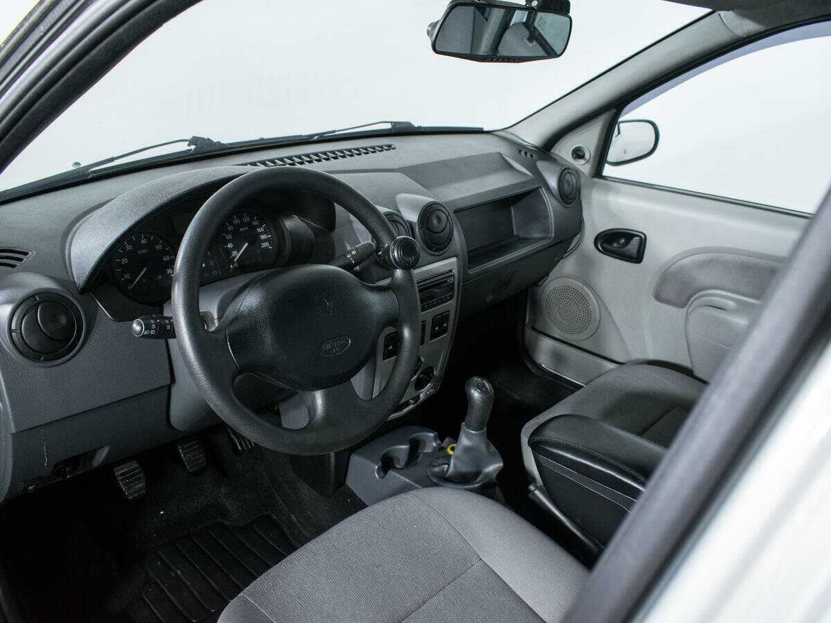 Купить Renault Logan с пробегом. Фото: #12