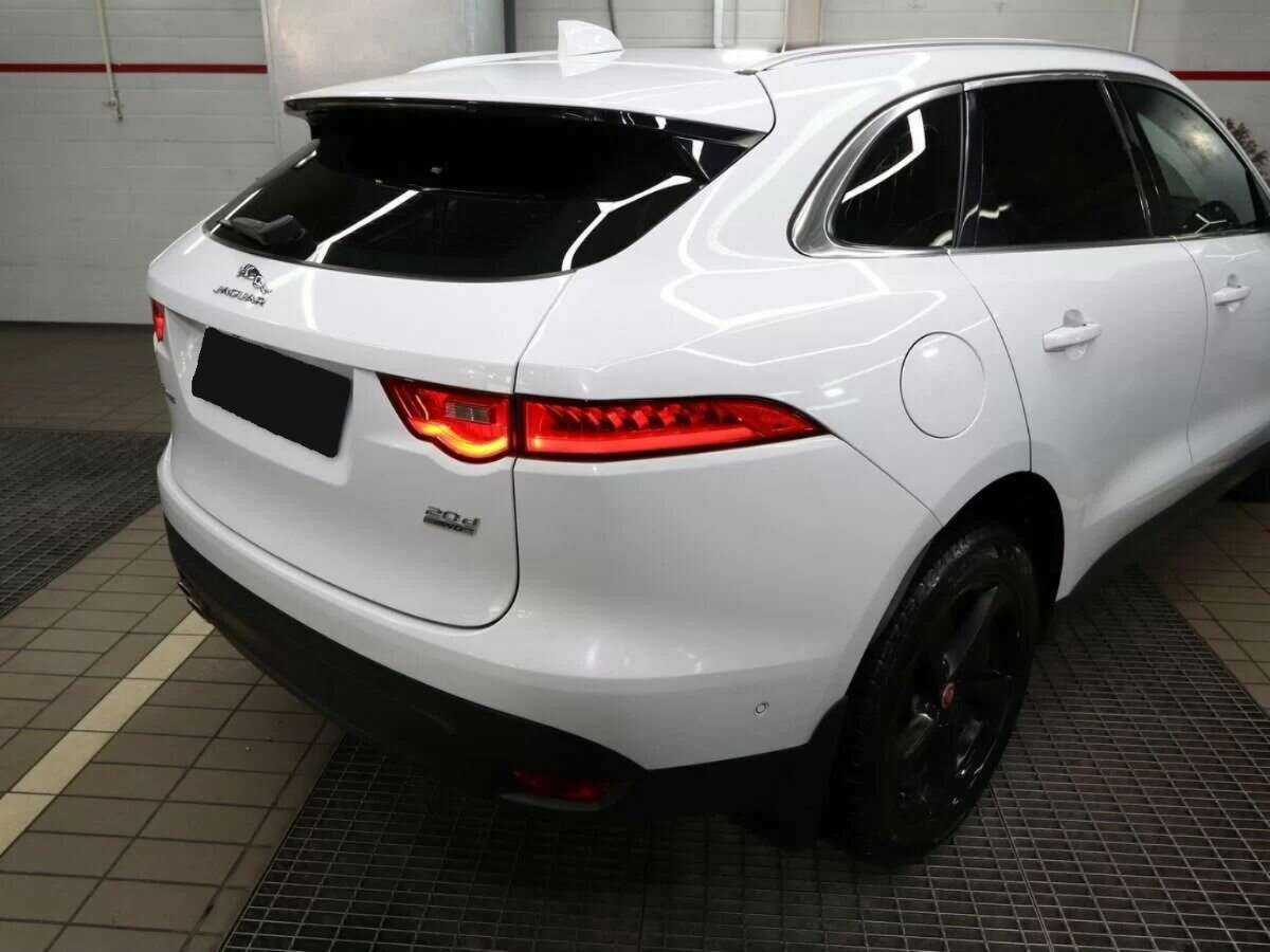 Купить Jaguar F-Pace с пробегом. Фото: #6