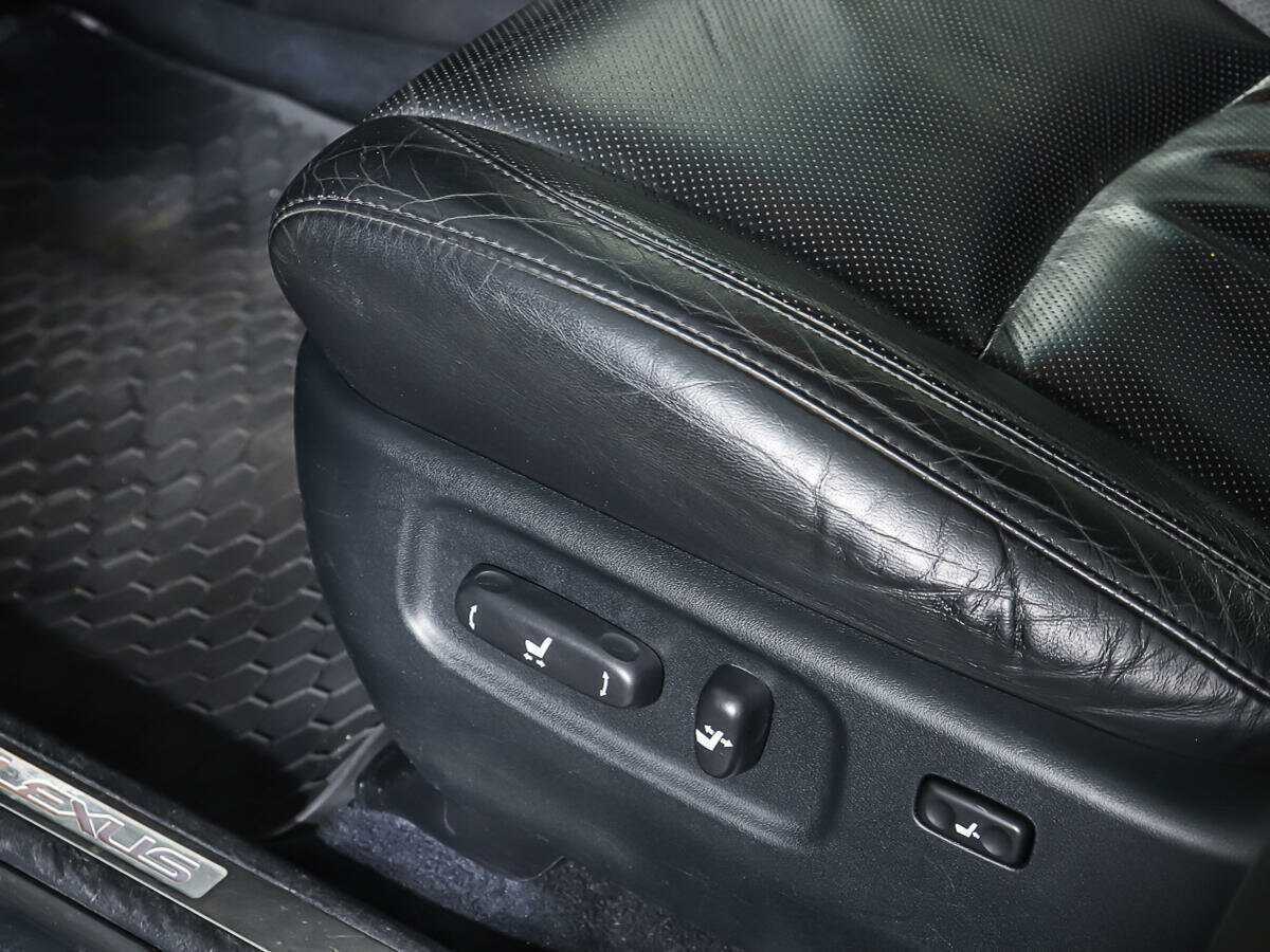 Купить Lexus RX с пробегом. Фото: #14