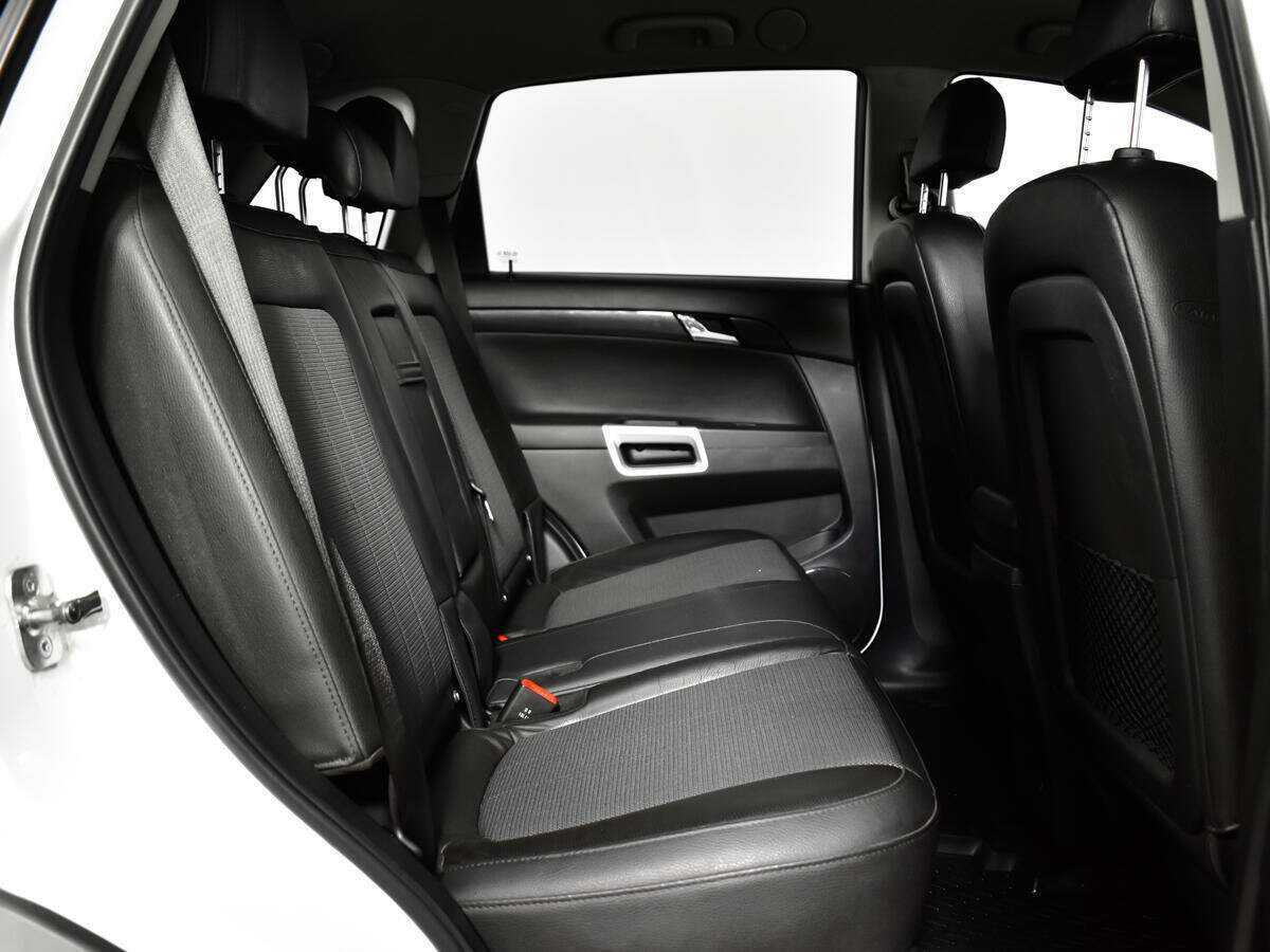 Купить Opel Antara с пробегом. Фото: #7