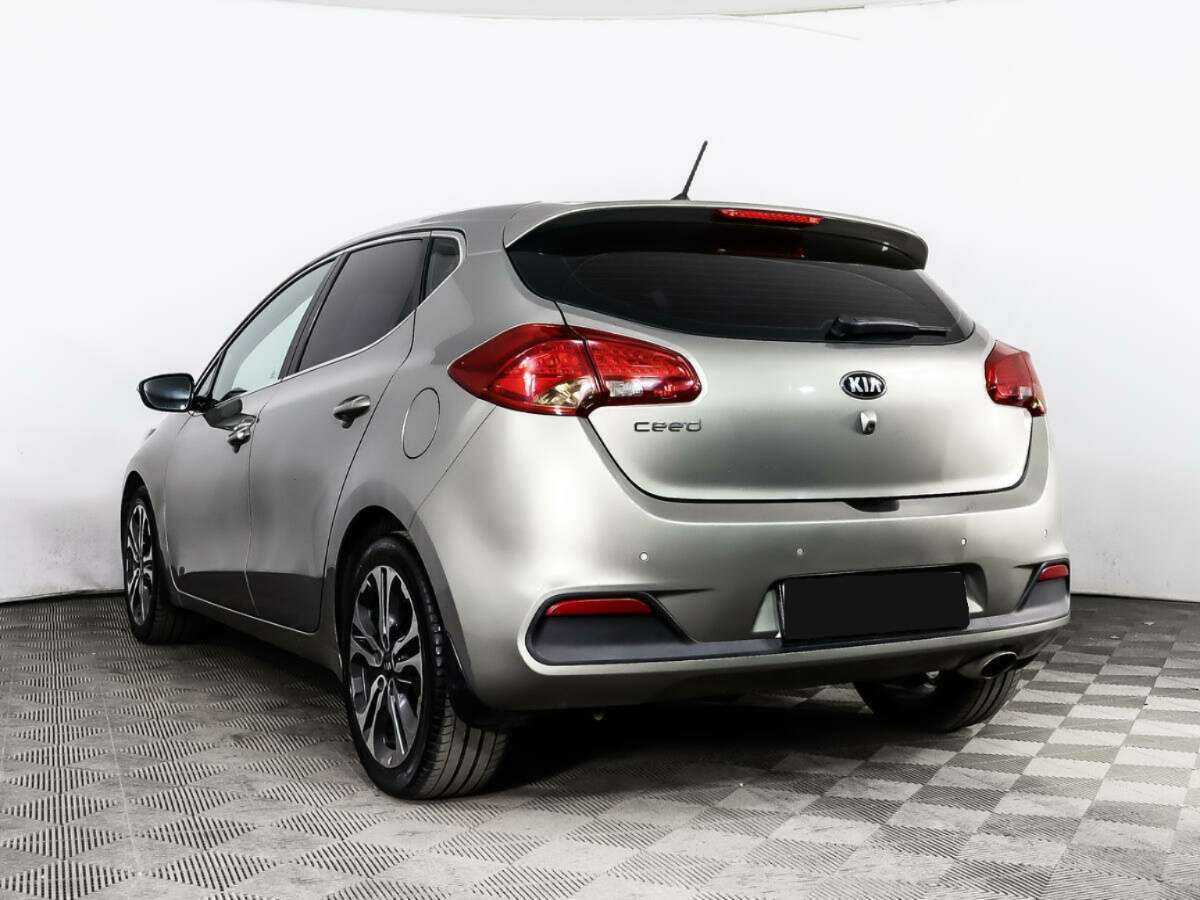 Купить Kia Ceed с пробегом. Фото: #5