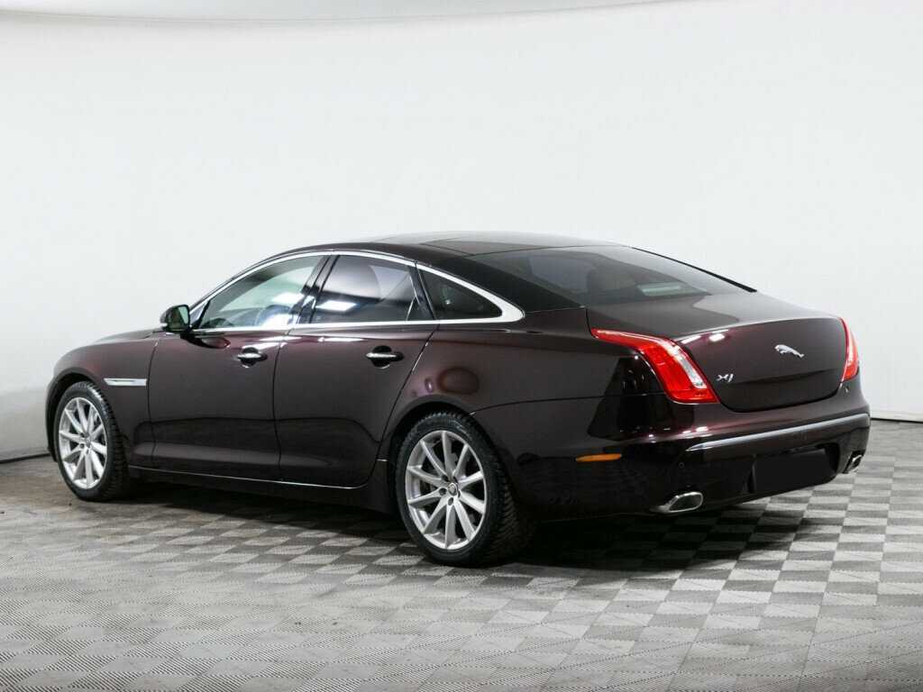 Купить Jaguar XJ с пробегом. Фото: #5