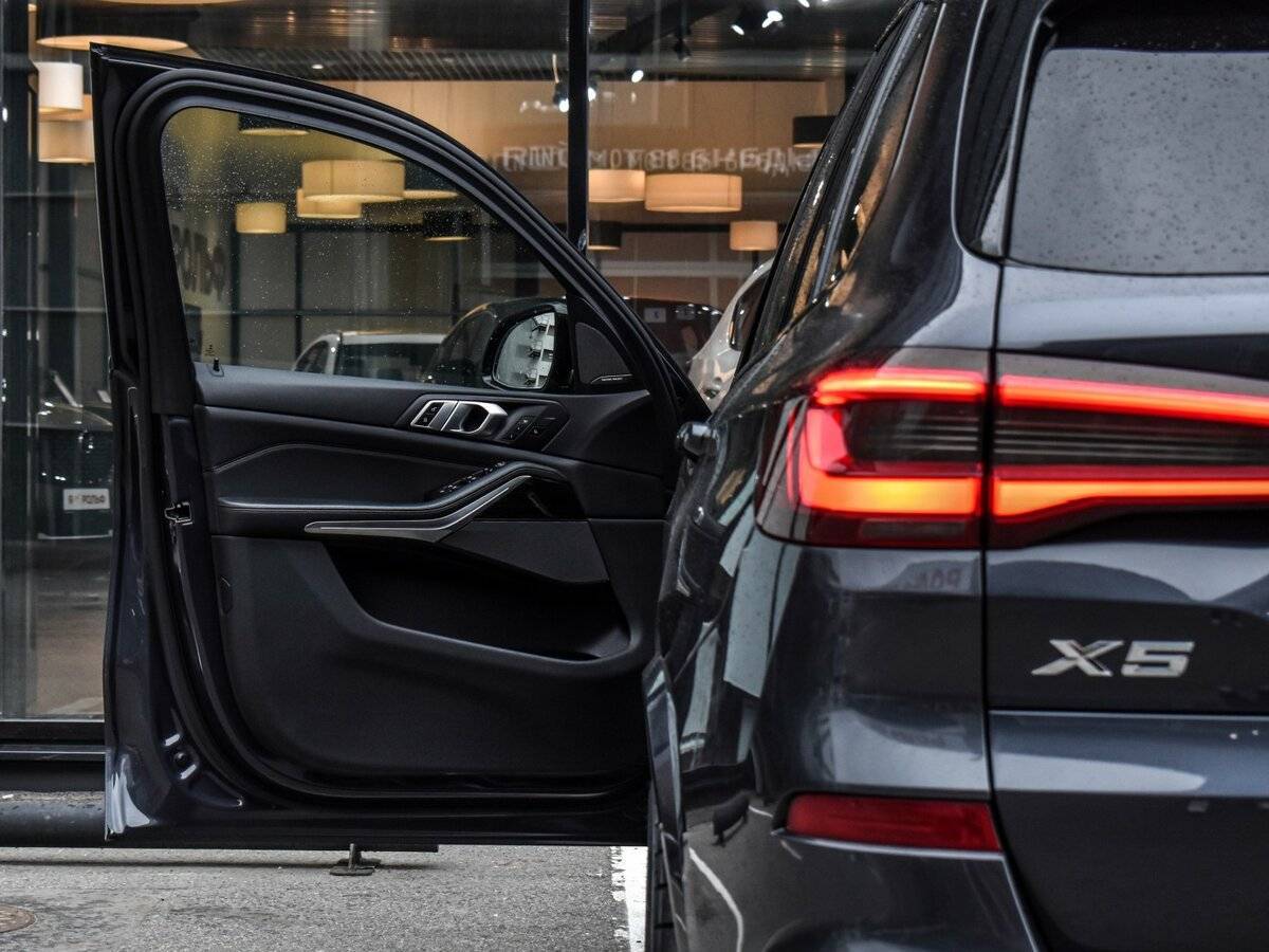 Купить BMW X5 с пробегом. Фото: #16