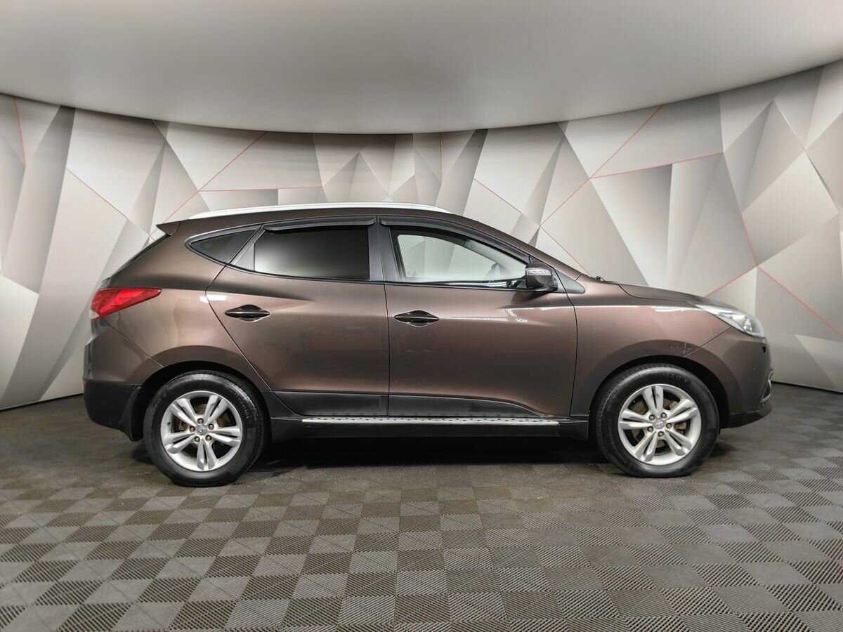 Купить Hyundai ix35 с пробегом. Фото: #5