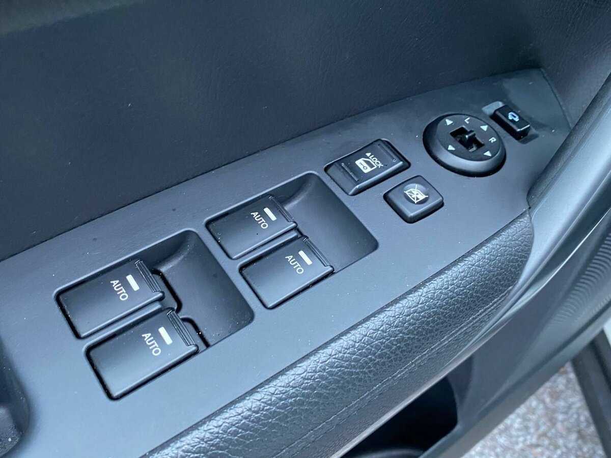 Купить Kia Sorento с пробегом. Фото: #14