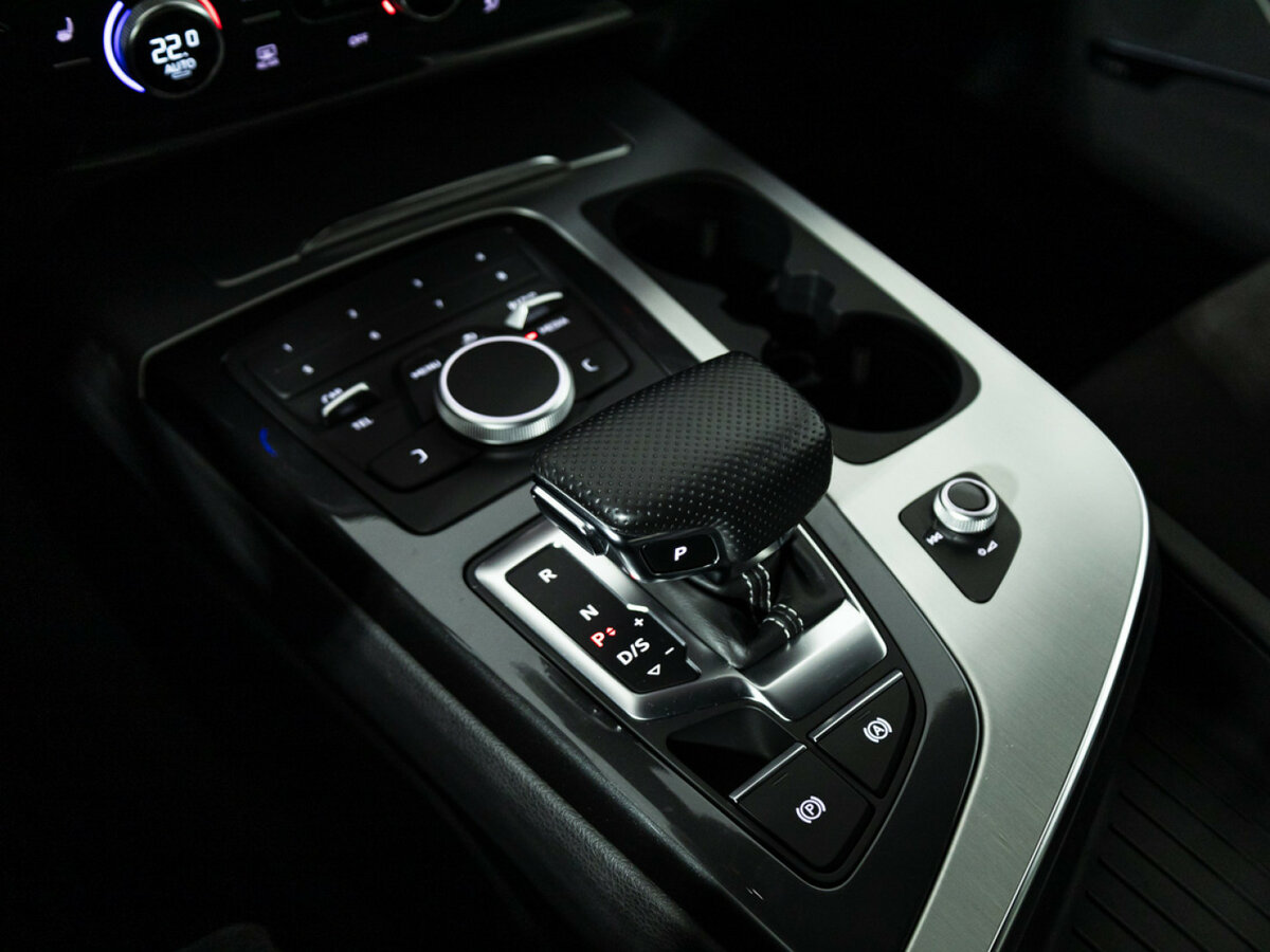 Купить Audi Q7 с пробегом. Фото: #16