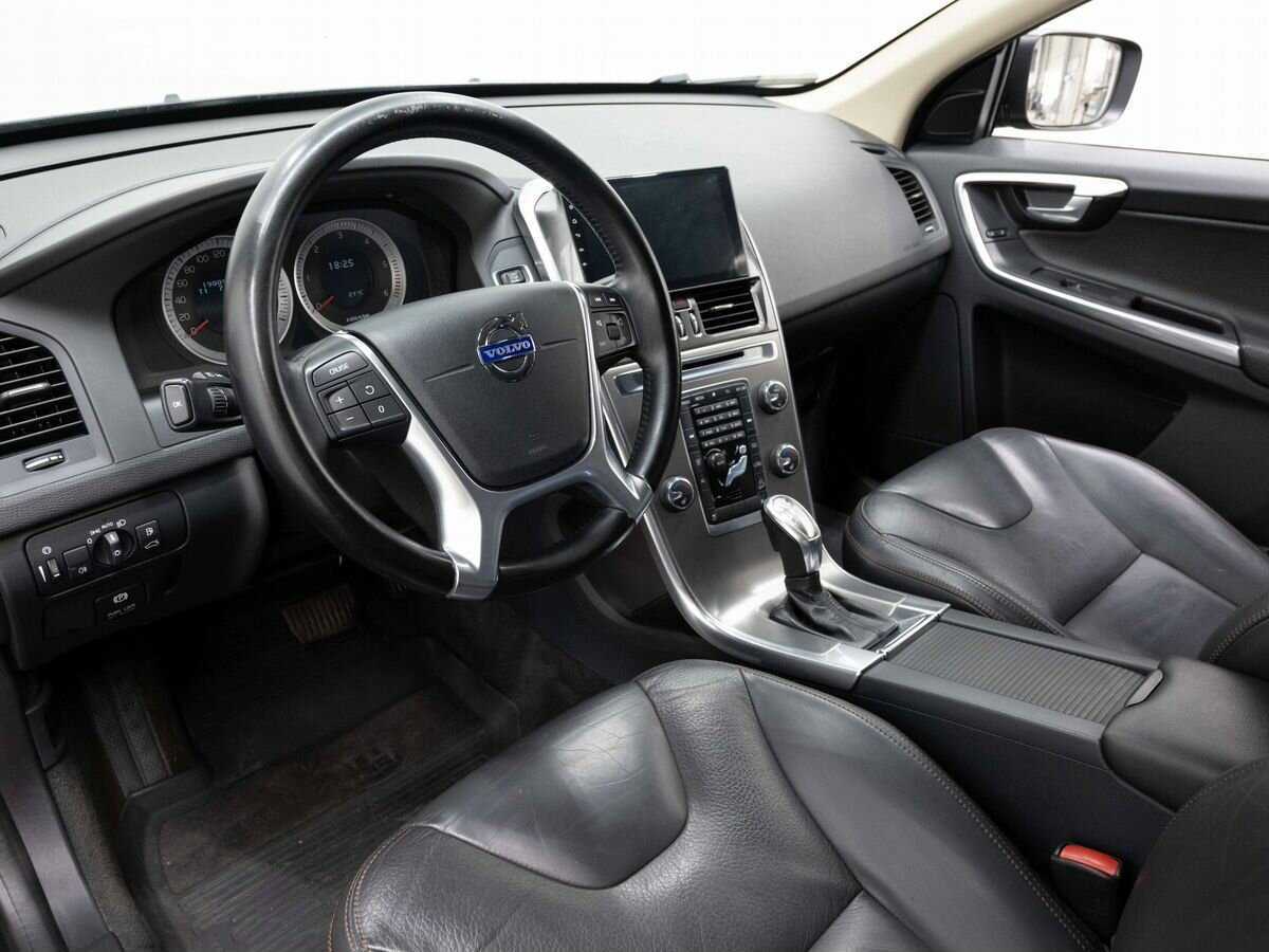 Купить Volvo XC60 с пробегом. Фото: #6
