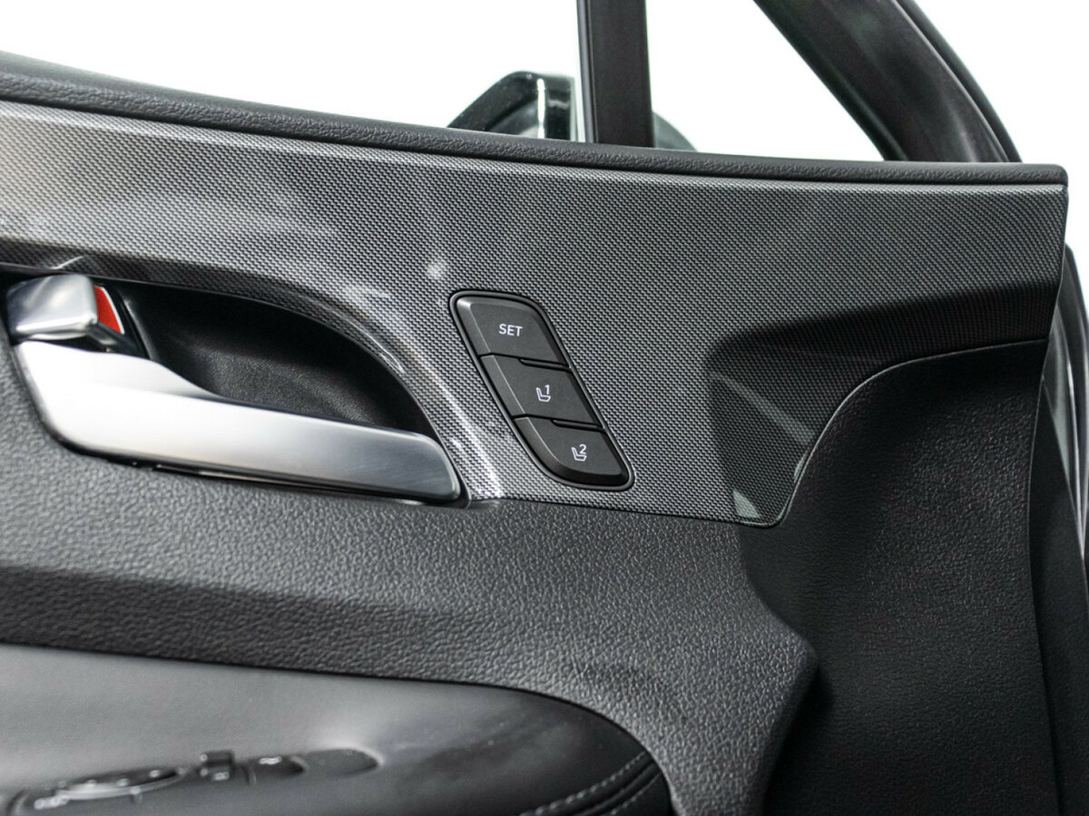 Купить Hyundai Santa Fe с пробегом. Фото: #14