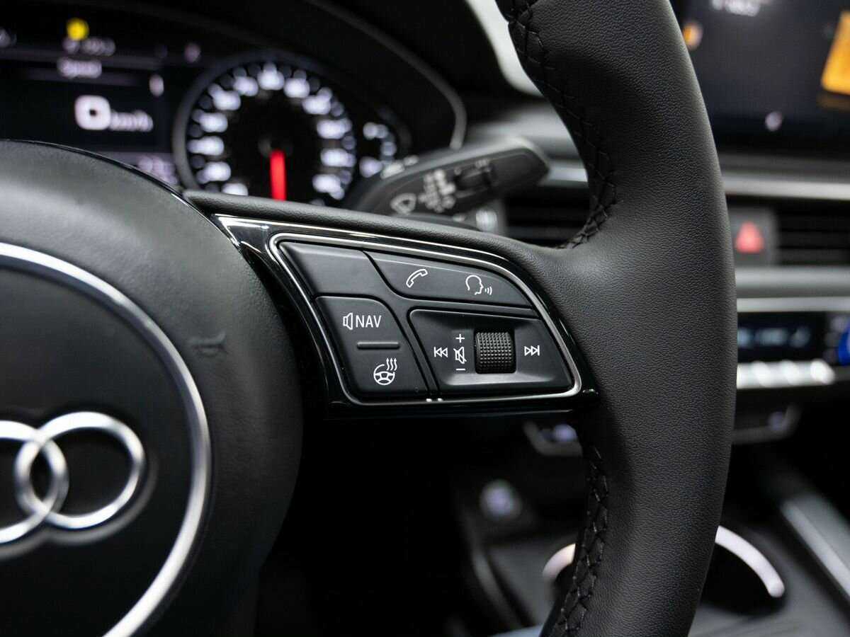 Купить Audi A4 с пробегом. Фото: #20