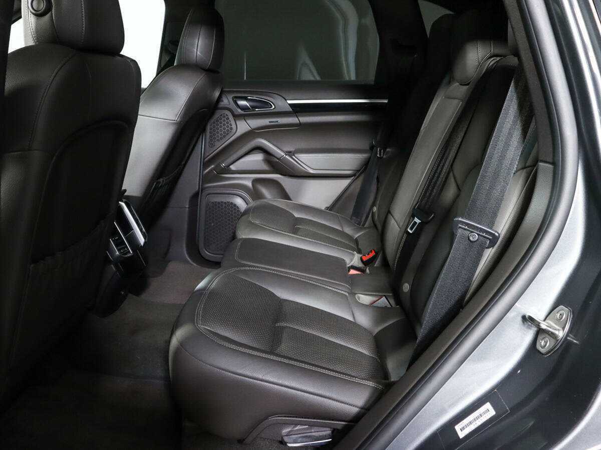 Купить Porsche Cayenne с пробегом. Фото: #7