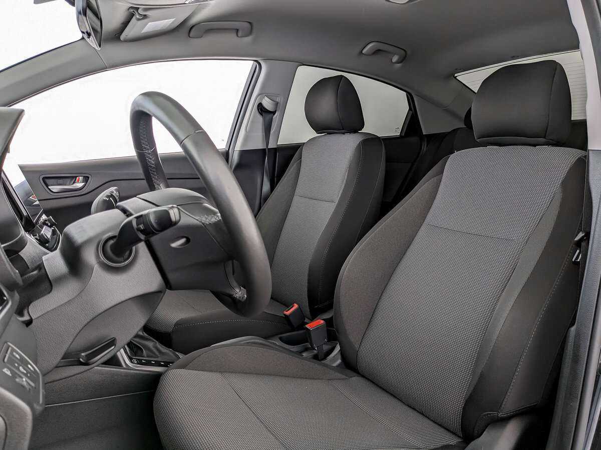 Купить Hyundai Solaris с пробегом. Фото: #15