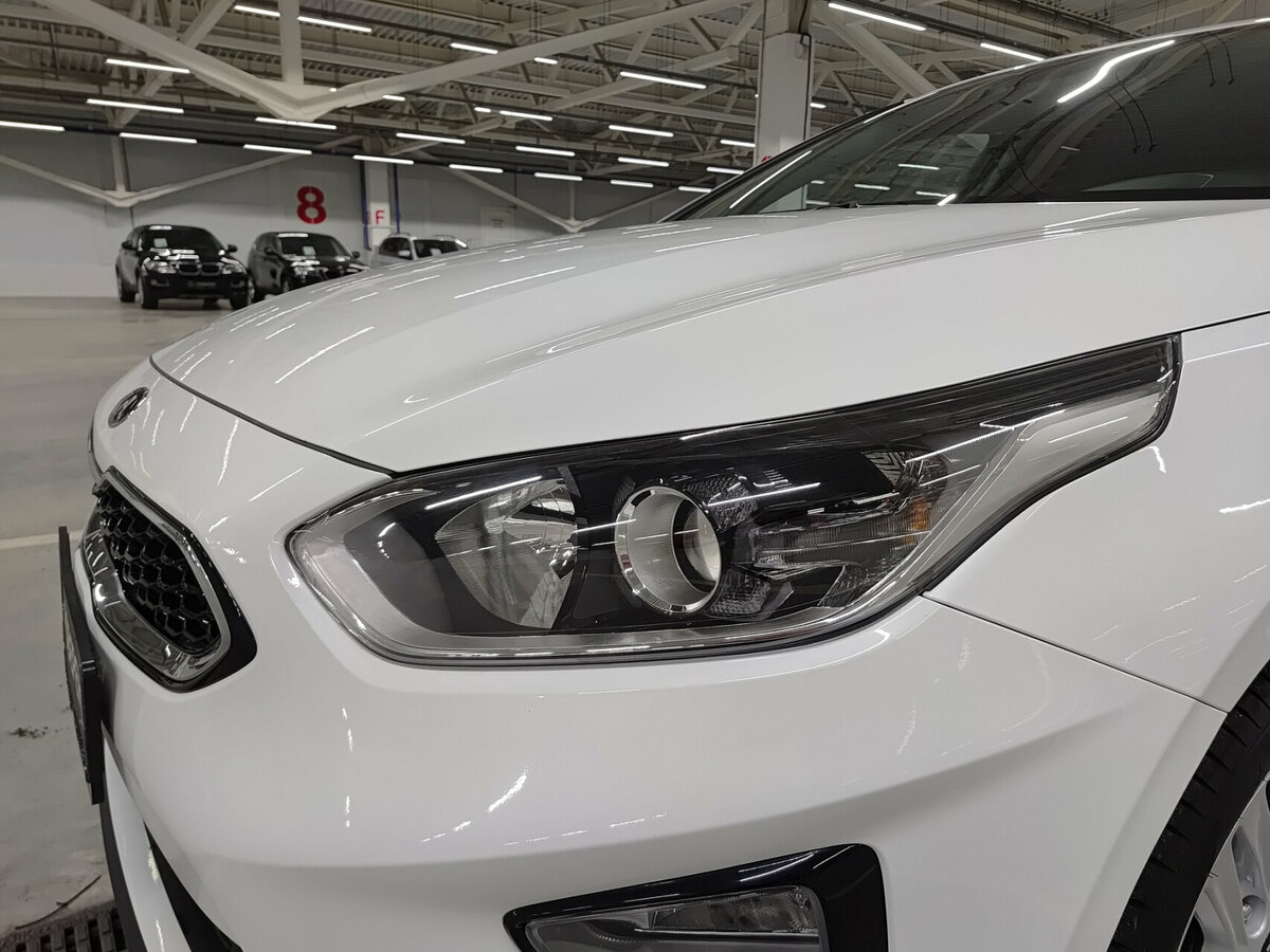 Купить Kia Ceed с пробегом. Фото: #16