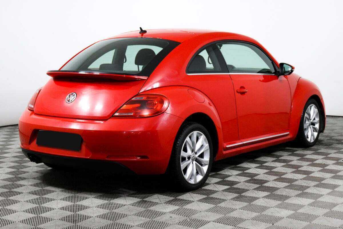 Купить Volkswagen Beetle с пробегом. Фото: #4