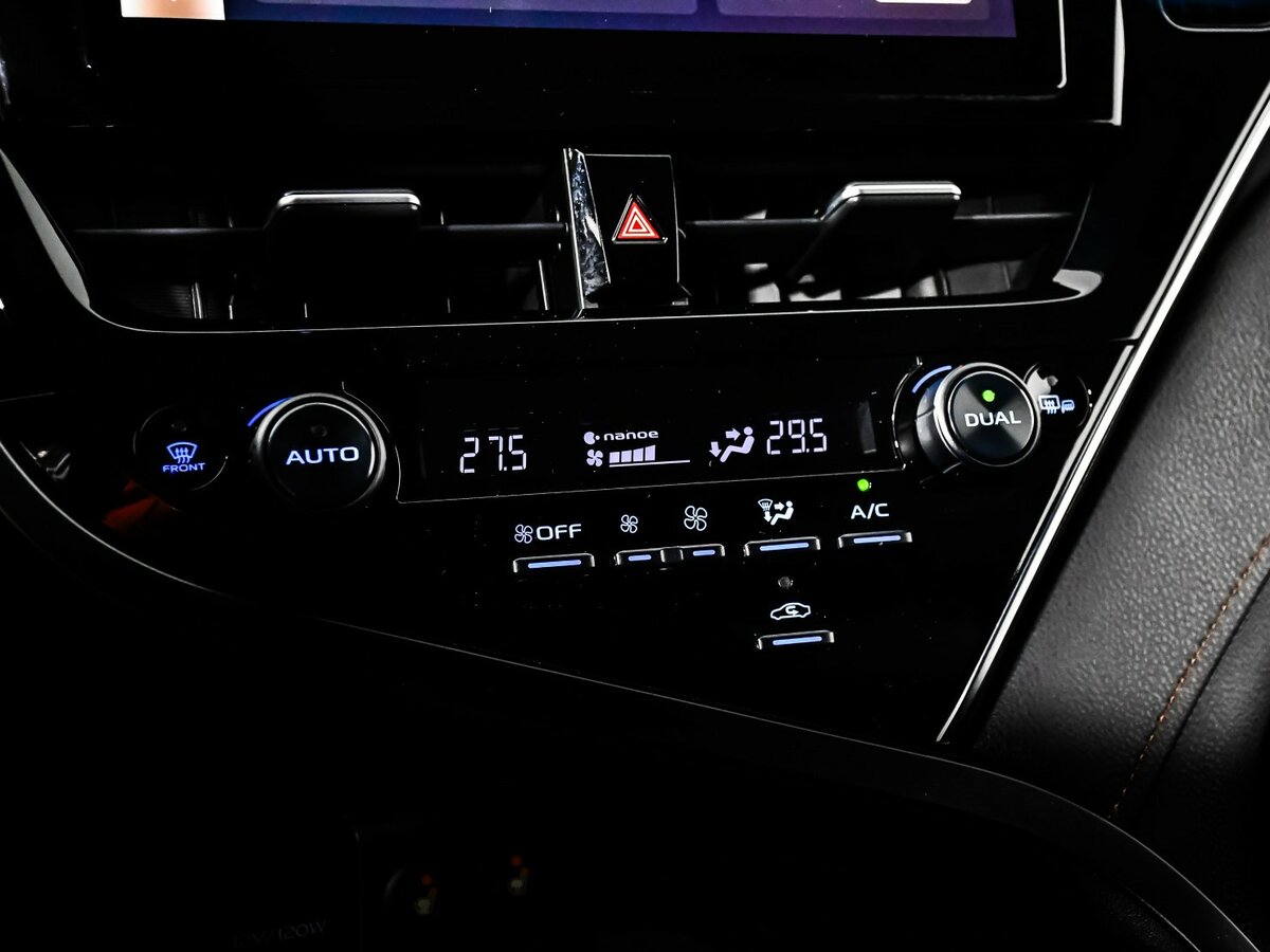 Купить Toyota Camry с пробегом. Фото: #16