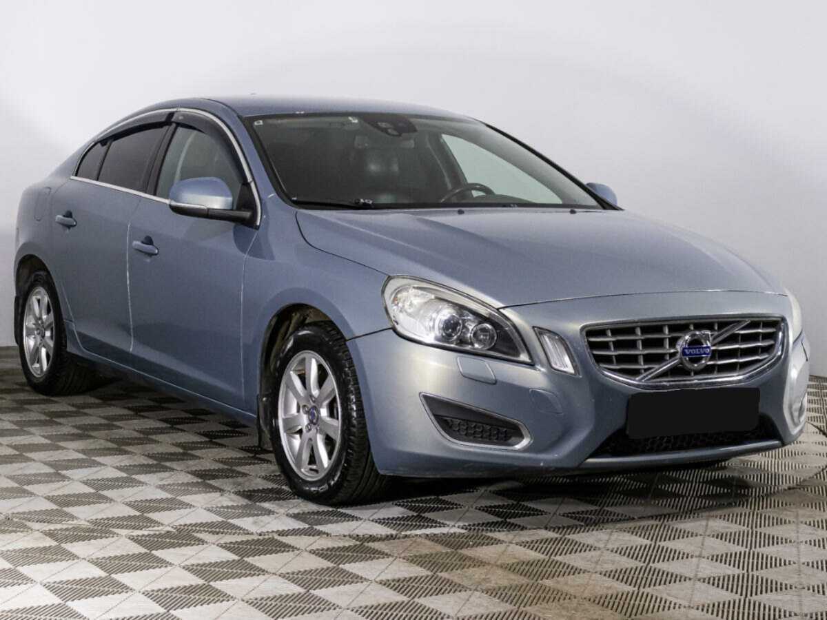 Купить Volvo S60 с пробегом. Фото: #2