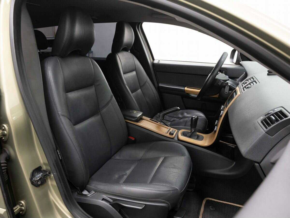 Купить Volvo V50 с пробегом. Фото: #9