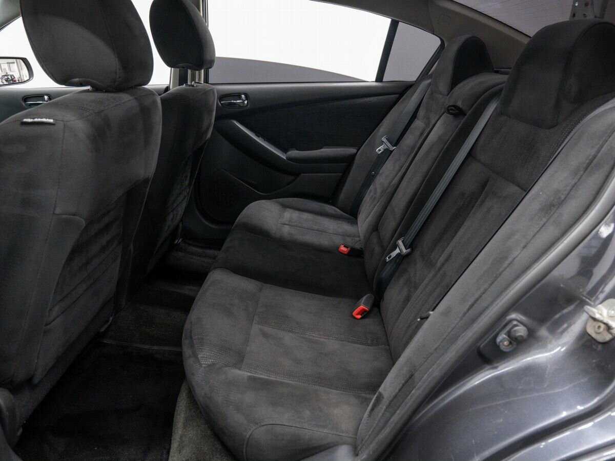 Купить Nissan Altima с пробегом. Фото: #11
