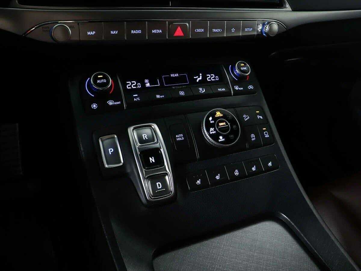 Купить Hyundai Palisade с пробегом. Фото: #20