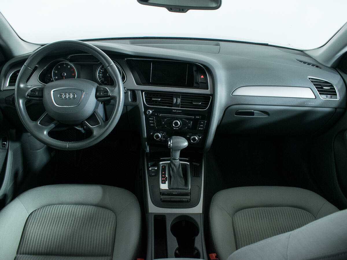 Купить Audi A4 с пробегом. Фото: #11