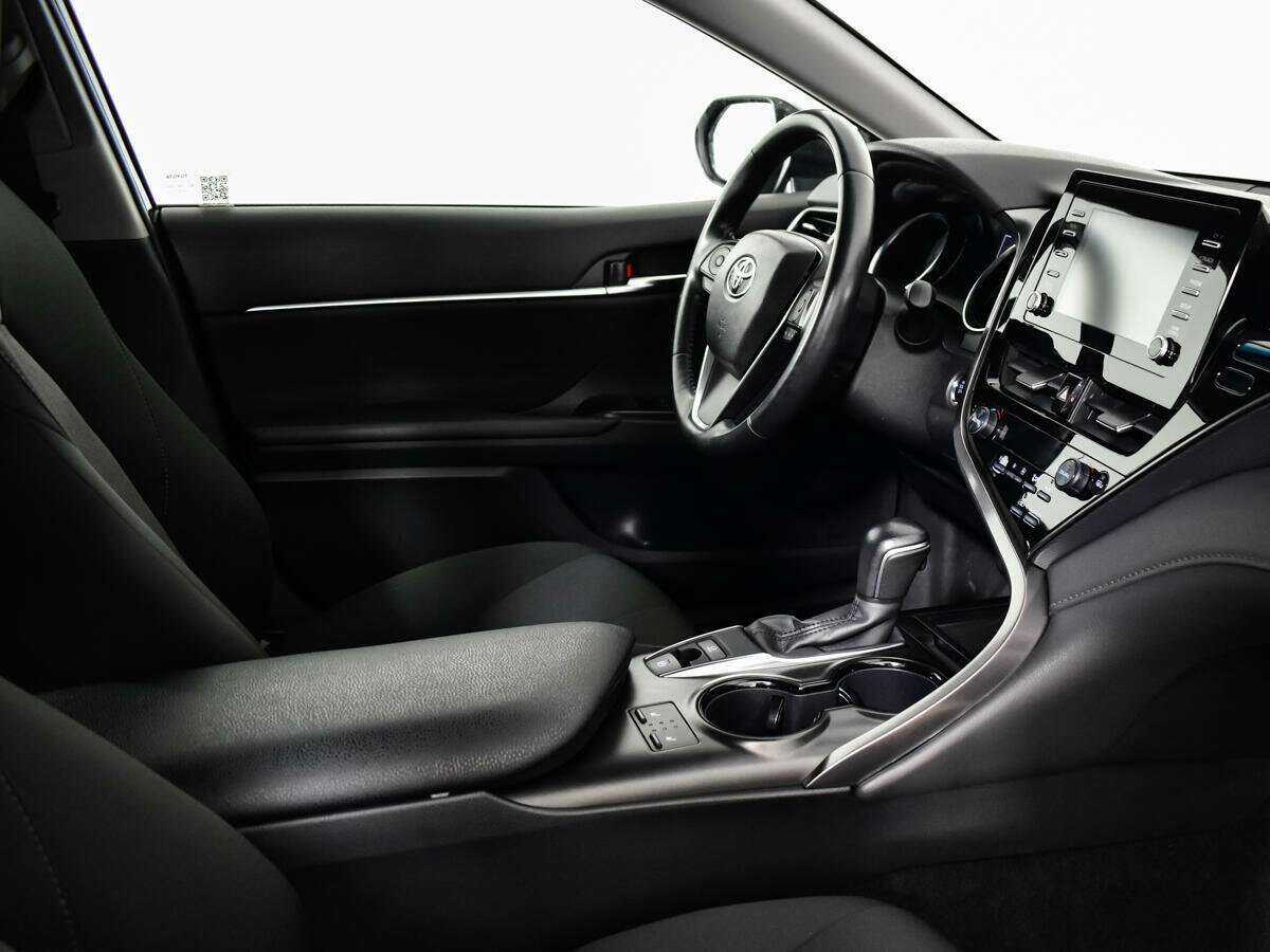 Купить Toyota Camry с пробегом. Фото: #10