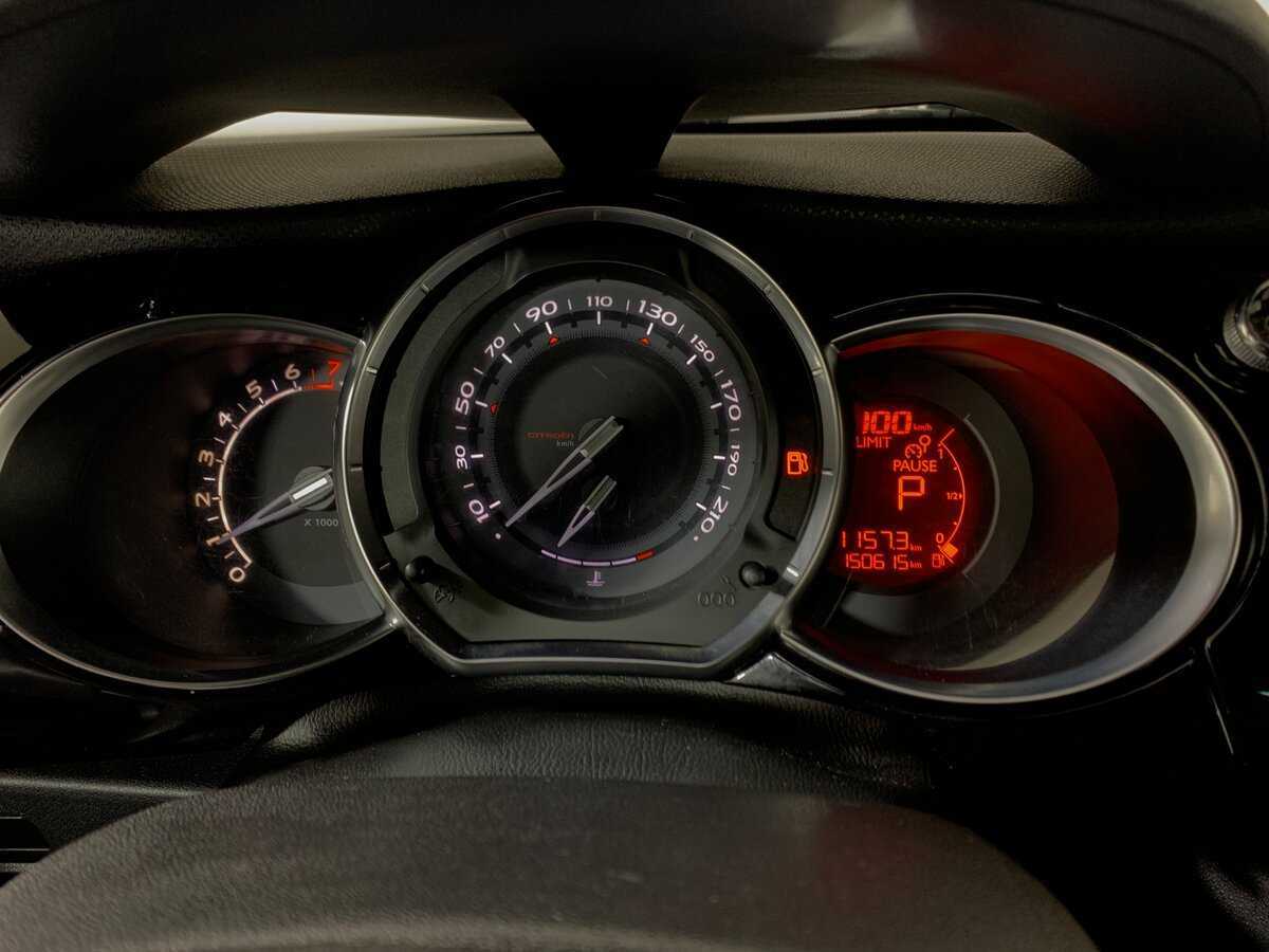 Купить Citroen DS3 с пробегом. Фото: #14