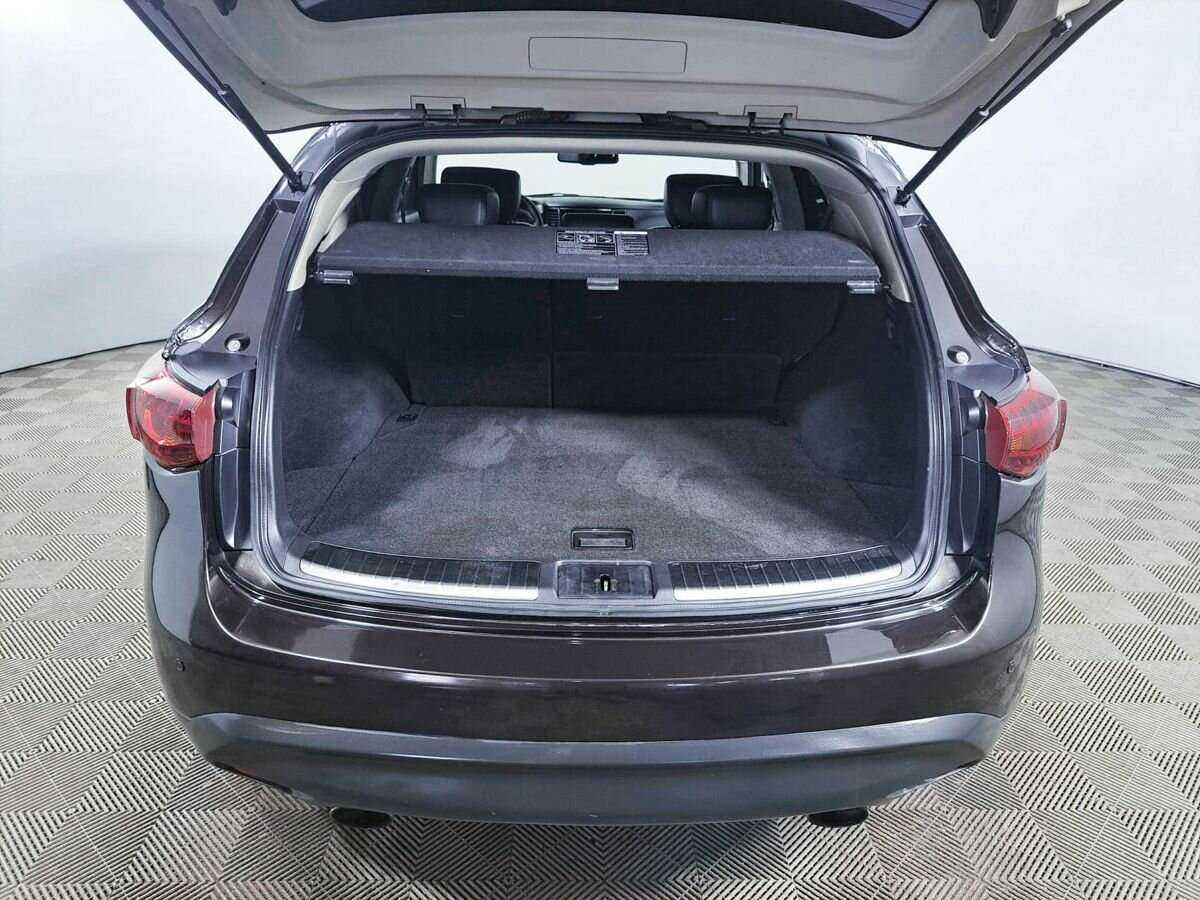 Купить Infiniti FX с пробегом. Фото: #9