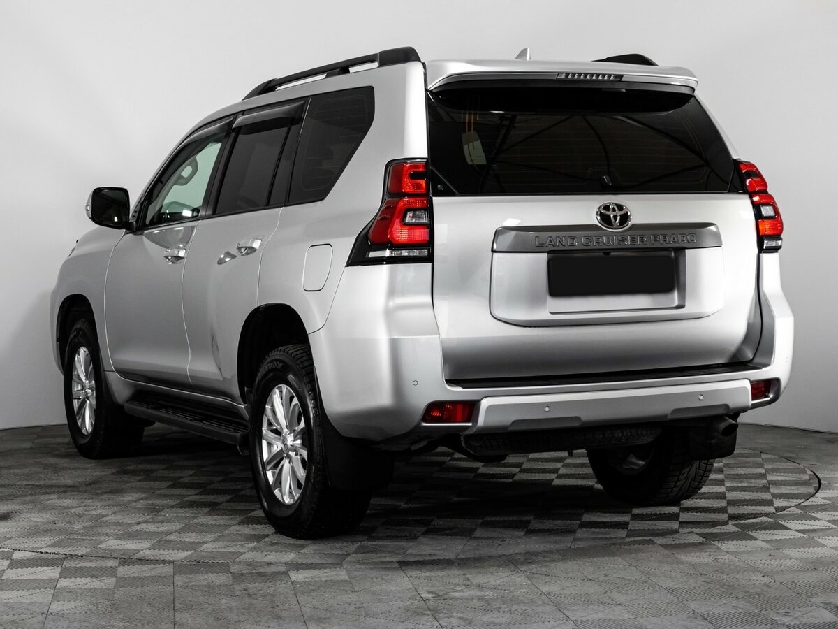 Купить Toyota Land Cruiser Prado с пробегом. Фото: #6