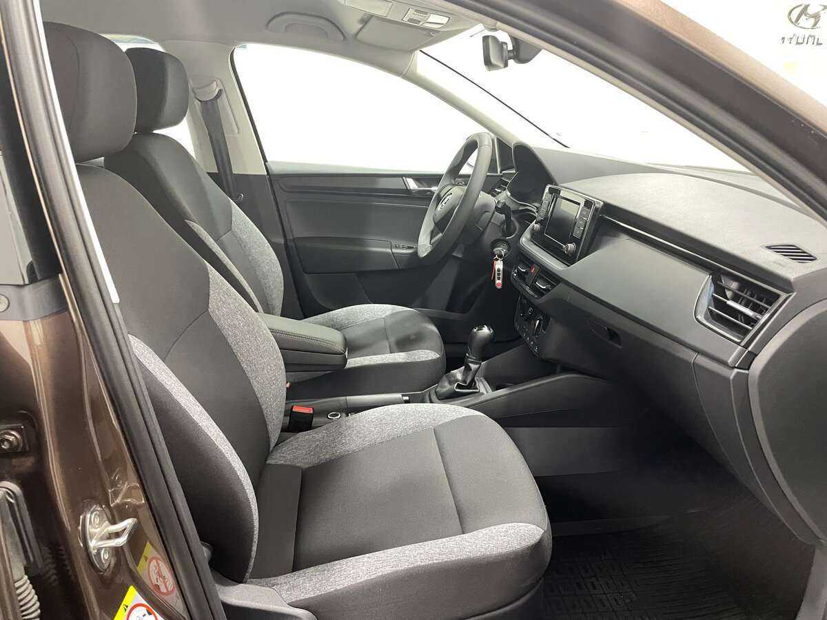 Купить Skoda Rapid с пробегом. Фото: #9
