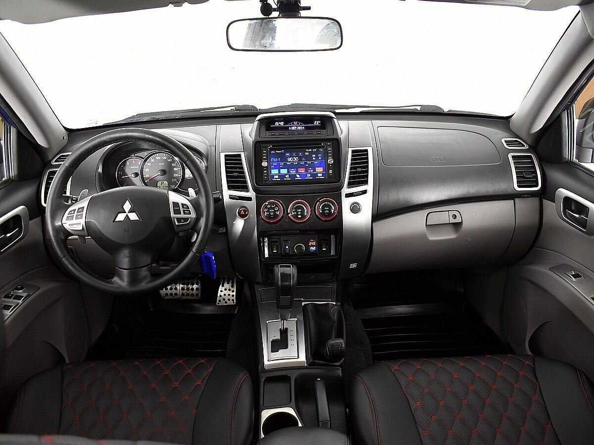 Купить Mitsubishi Pajero Sport с пробегом. Фото: #9