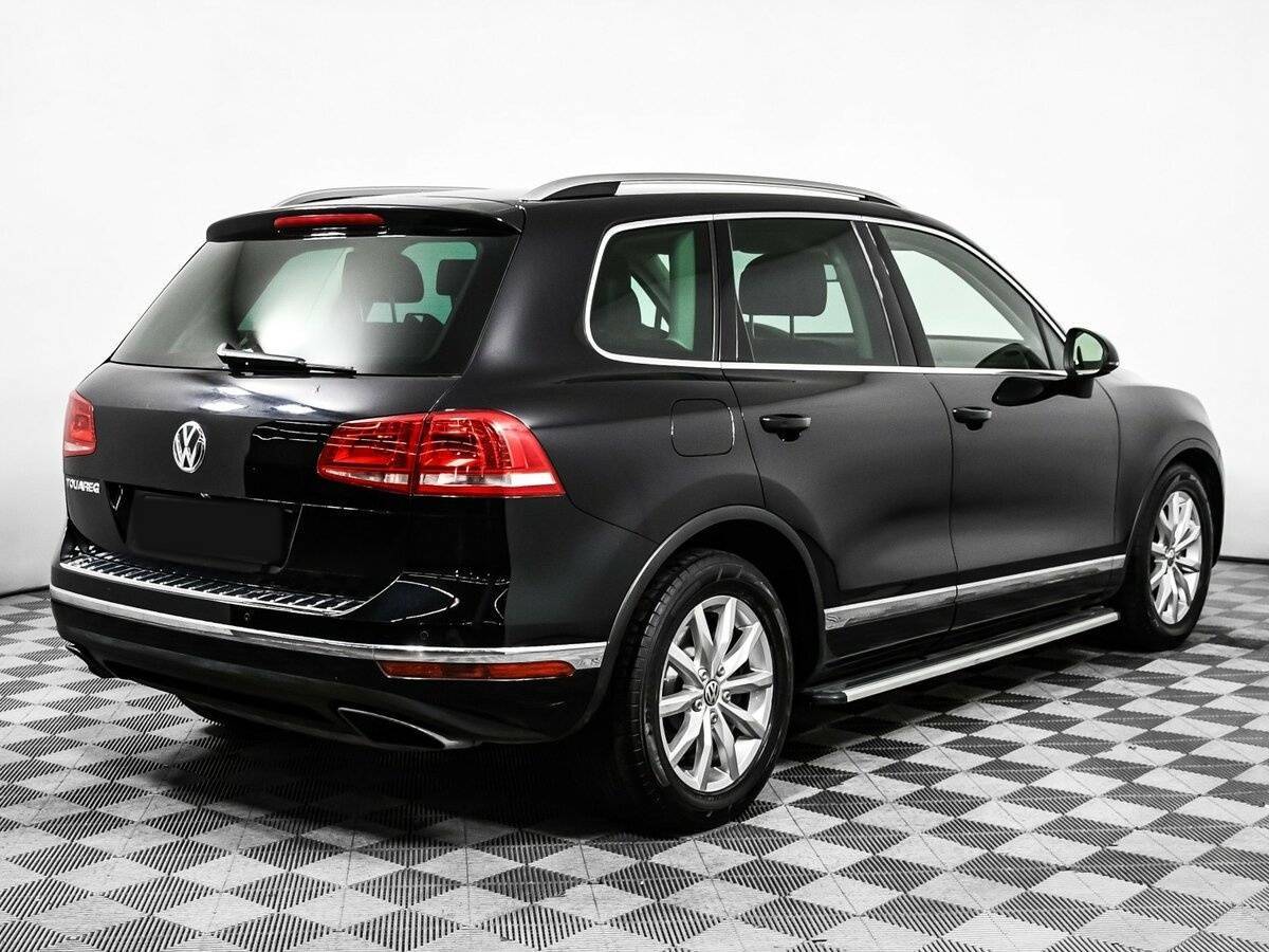 Купить Volkswagen Touareg с пробегом. Фото: #4