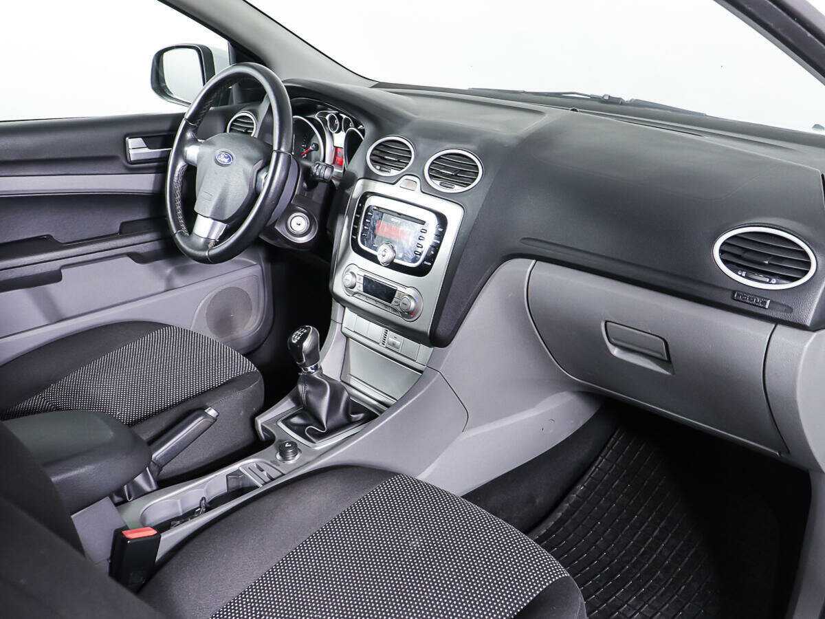 Купить Ford Focus с пробегом. Фото: #8