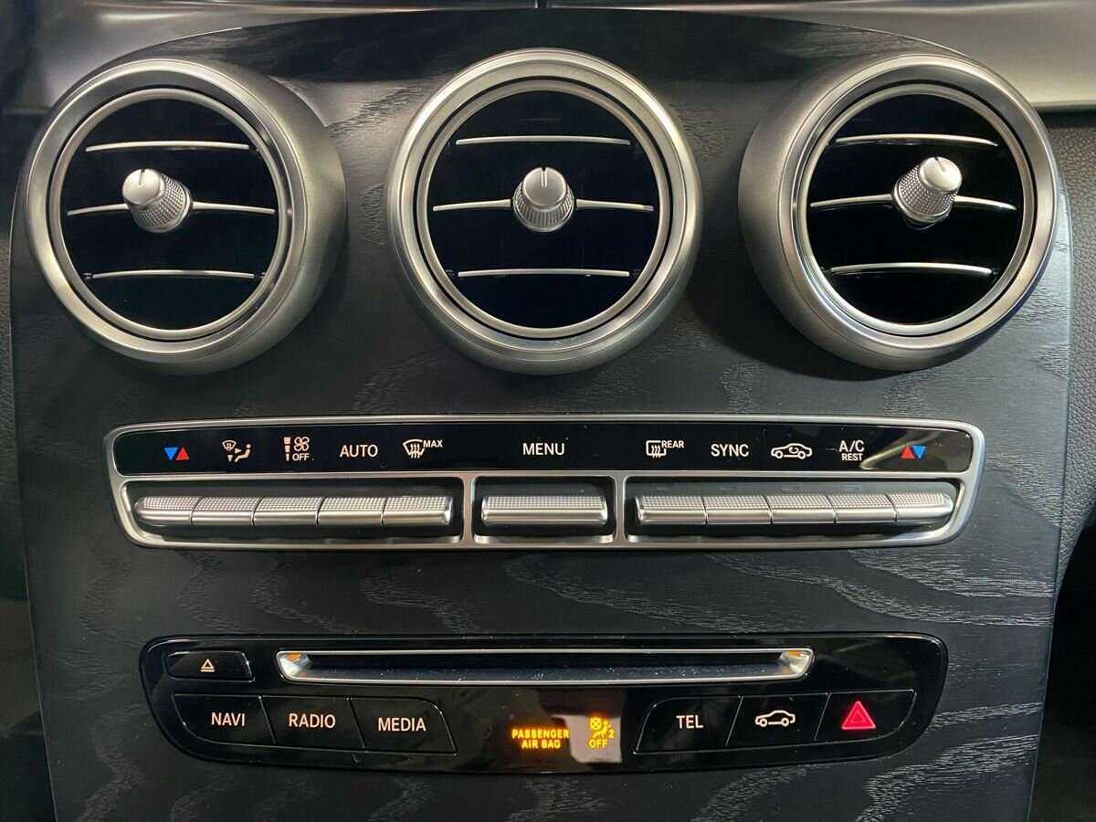 Купить Mercedes-Benz GLC с пробегом. Фото: #14