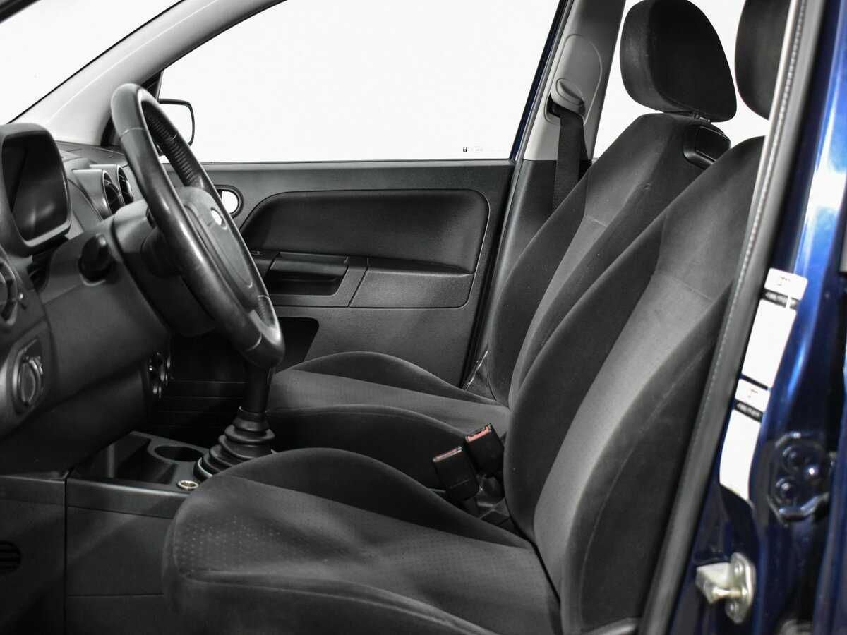 Купить Ford Fusion с пробегом. Фото: #10