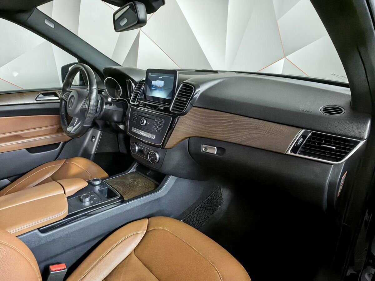 Купить Mercedes-Benz GLE с пробегом. Фото: #8