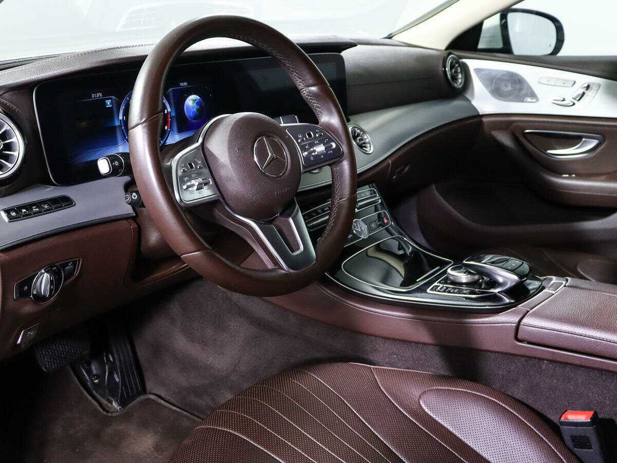 Купить Mercedes-Benz CLS с пробегом. Фото: #11