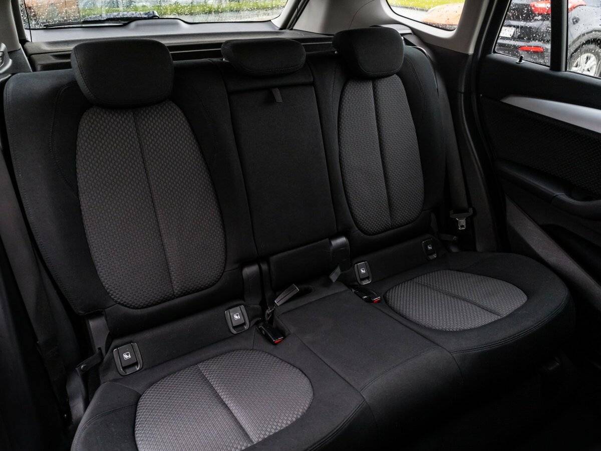 Купить BMW X1 с пробегом. Фото: #10