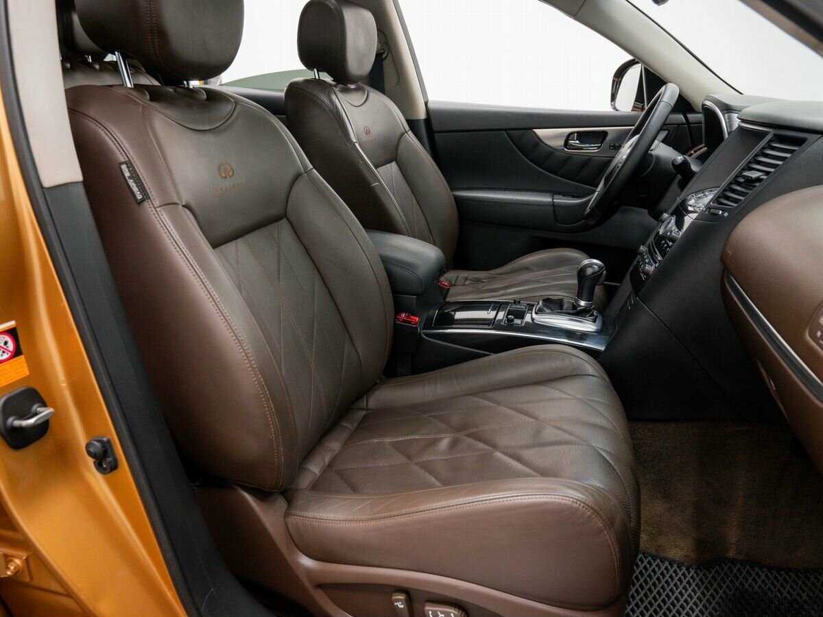 Купить Infiniti FX с пробегом. Фото: #7