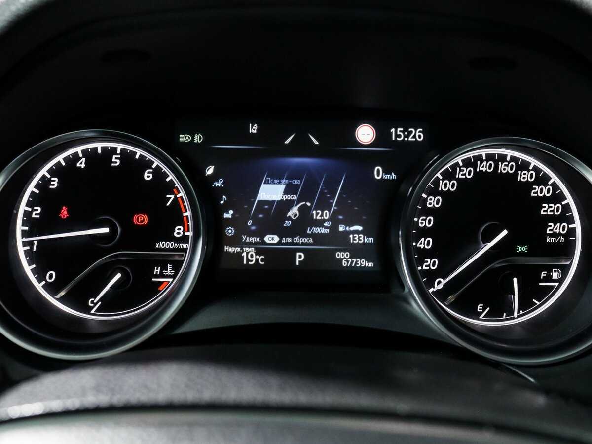 Купить Toyota Camry с пробегом. Фото: #10